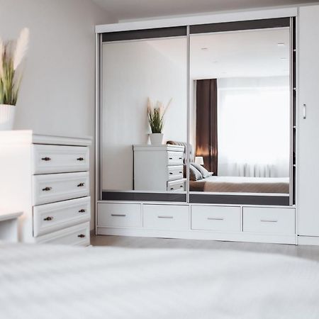 Luxury Apartments In City Center, Siauliai Экстерьер фото