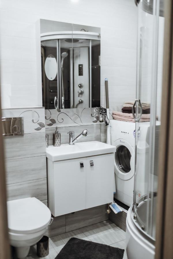 Luxury Apartments In City Center, Siauliai Экстерьер фото